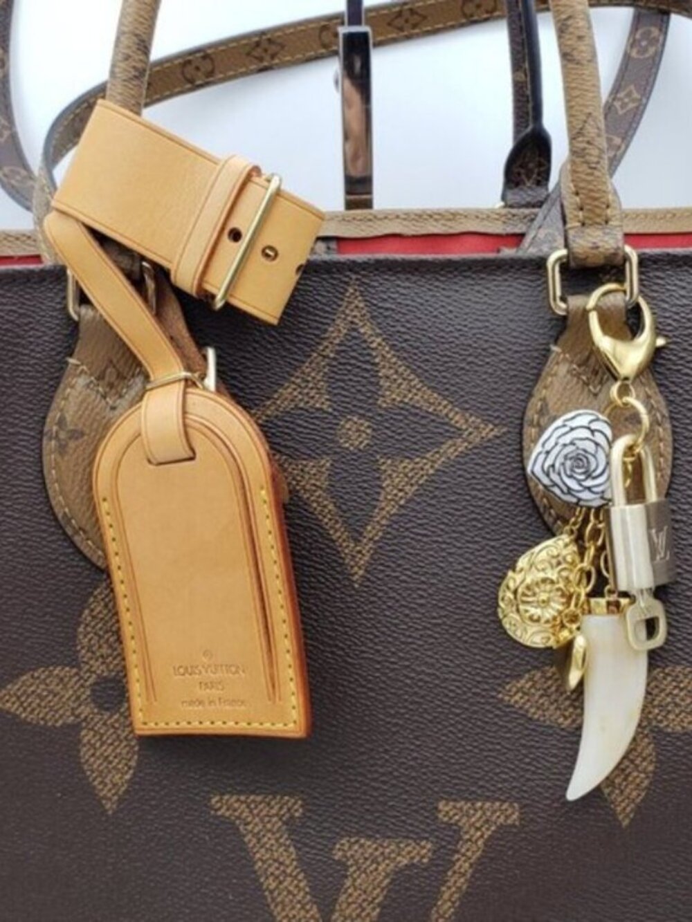 Authentic Louis Vuitton Luggage Nametag and Gold Padlock with Unbranded Keycharm - Picture 4 of 14